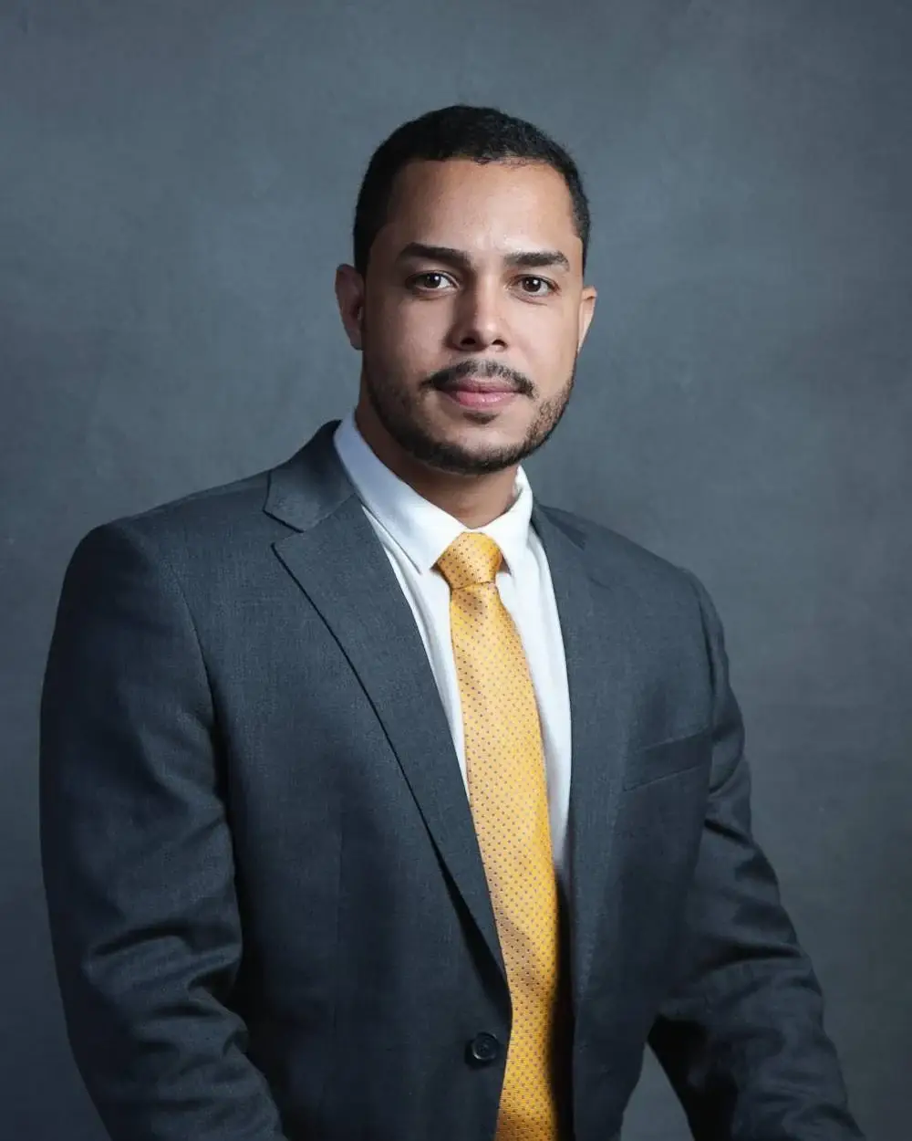 Dr  Alisson Oliveira   Adovgado especialista em direito criminal